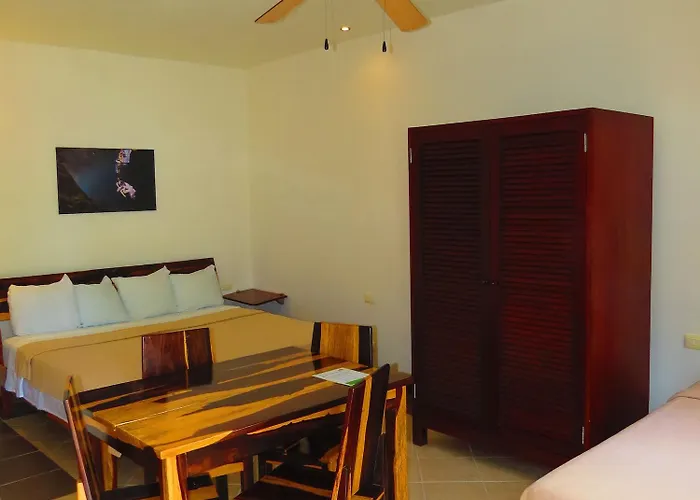 Hotel Xibalba Dive Center Tulum