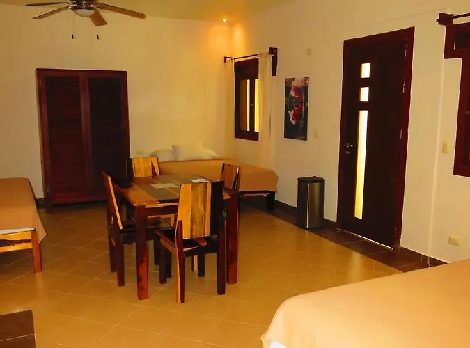 Xibalba Dive Center Hotel