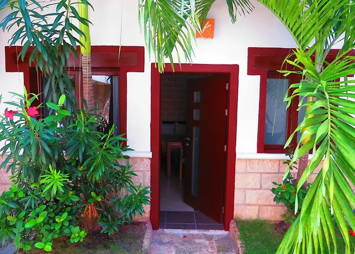 Xibalba Dive Center Hotel 3*