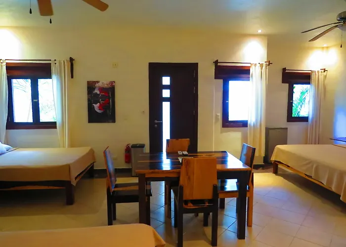 Hotel Xibalba Dive Center Tulum